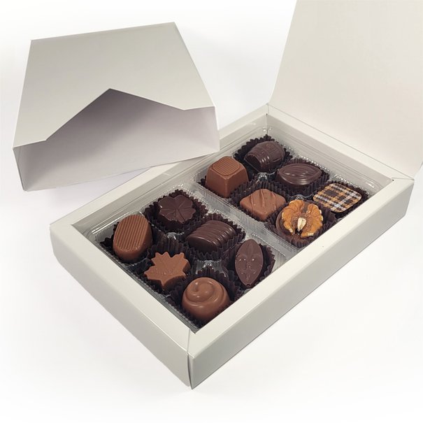 Napoléon box of 12 assorted chocolates