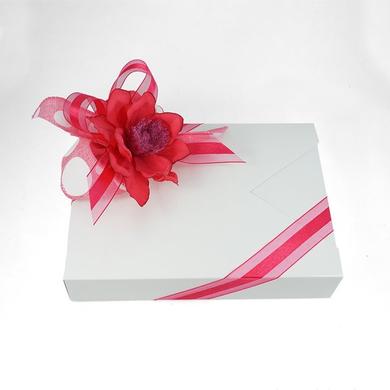 Napoléon box of 12 assorted chocolates